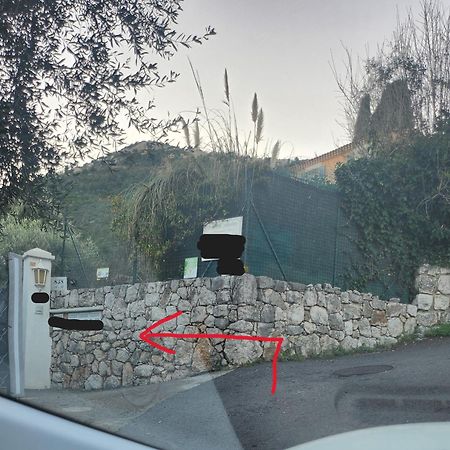 Le Mas D'Angeline, Vue Mer, Jardin Commun, Parking, Voiture Requise, 10 Min En Voiture De Monaco, Route Etroite, Pente Raide, Croisement Limite, Sea View, Shared Garden, Parking, Car Required, 10 Min Drive From Monaco, Narrow Steep Road, Limited Pass 보솔레이 외부 사진