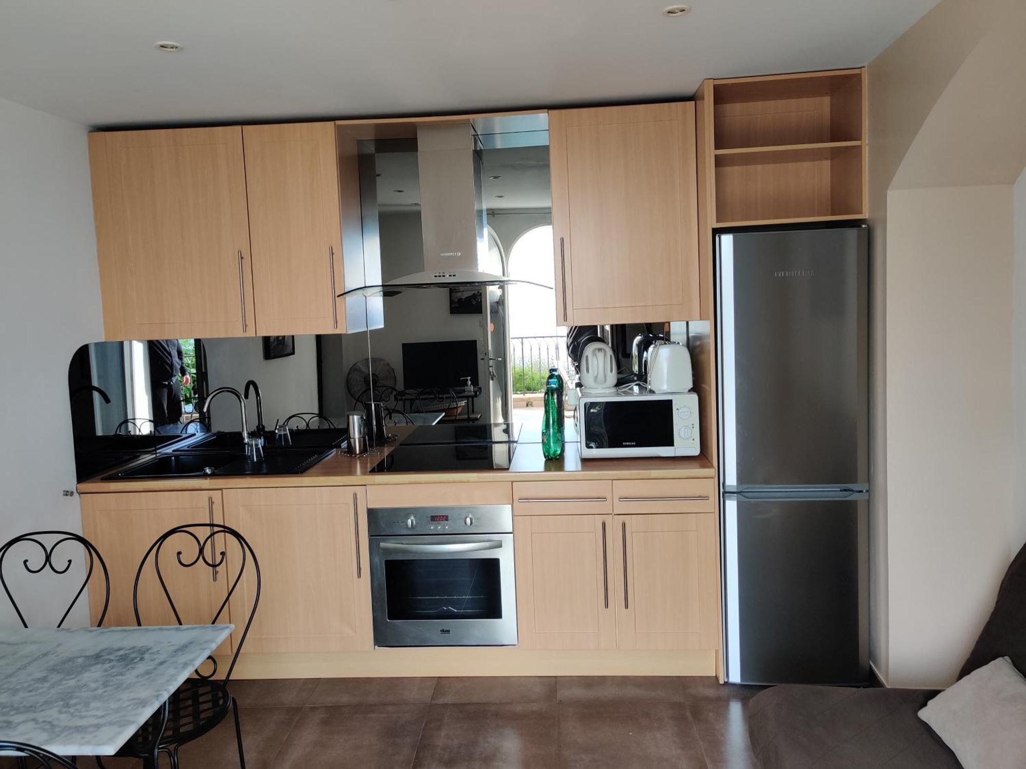 Le Mas D'Angeline, Vue Mer, Jardin Commun, Parking, Voiture Requise, 10 Min En Voiture De Monaco, Route Etroite, Pente Raide, Croisement Limite, Sea View, Shared Garden, Parking, Car Required, 10 Min Drive From Monaco, Narrow Steep Road, Limited Pass 보솔레이 외부 사진