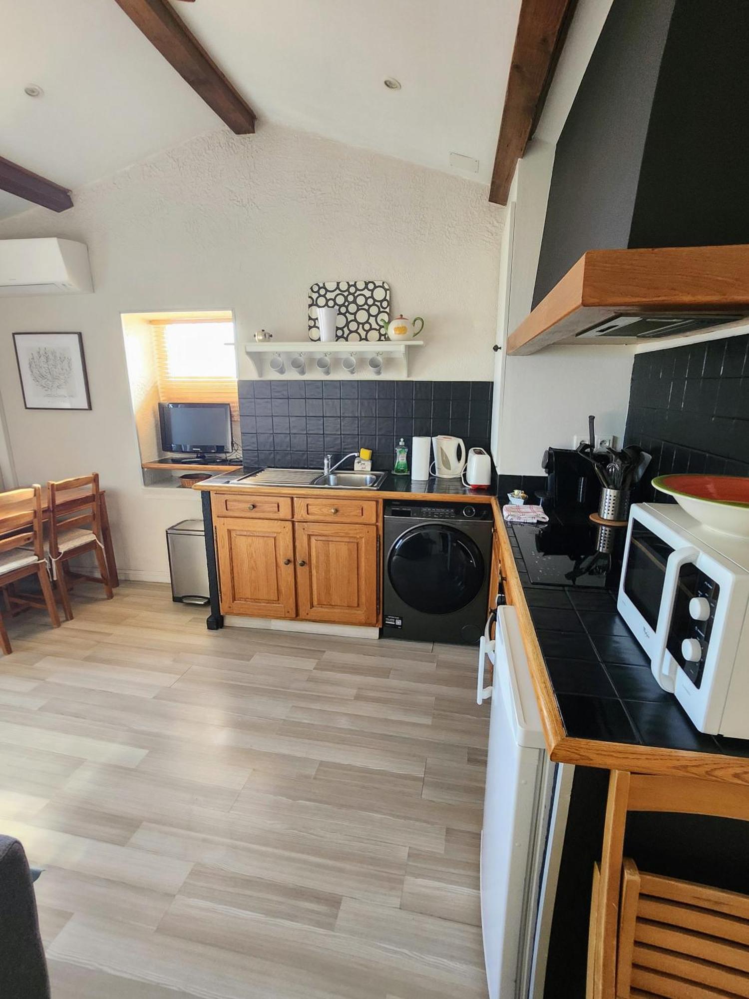 Le Mas D'Angeline, Vue Mer, Jardin Commun, Parking, Voiture Requise, 10 Min En Voiture De Monaco, Route Etroite, Pente Raide, Croisement Limite, Sea View, Shared Garden, Parking, Car Required, 10 Min Drive From Monaco, Narrow Steep Road, Limited Pass 보솔레이 외부 사진