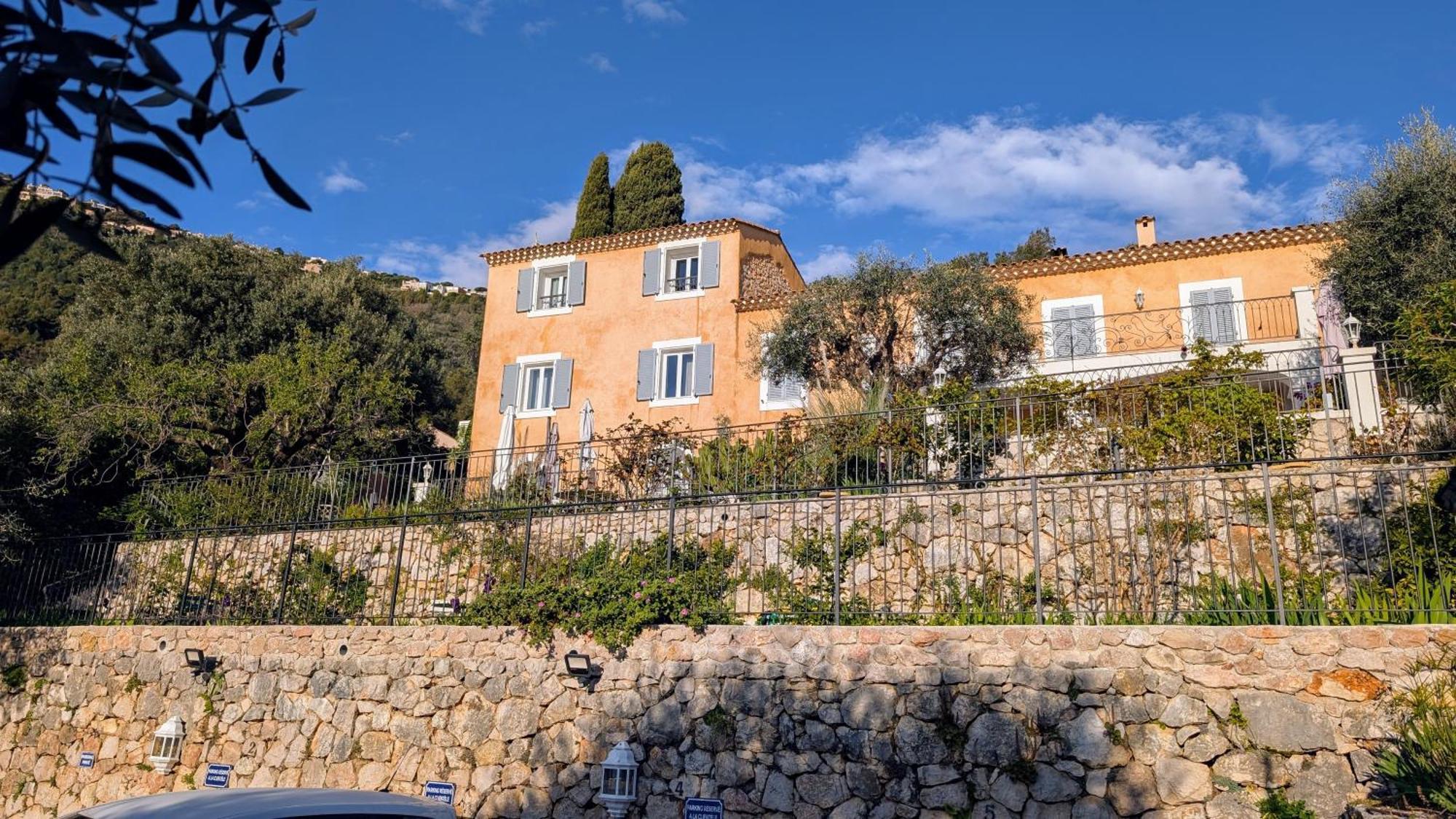 Le Mas D'Angeline, Vue Mer, Jardin Commun, Parking, Voiture Requise, 10 Min En Voiture De Monaco, Route Etroite, Pente Raide, Croisement Limite, Sea View, Shared Garden, Parking, Car Required, 10 Min Drive From Monaco, Narrow Steep Road, Limited Pass 보솔레이 외부 사진