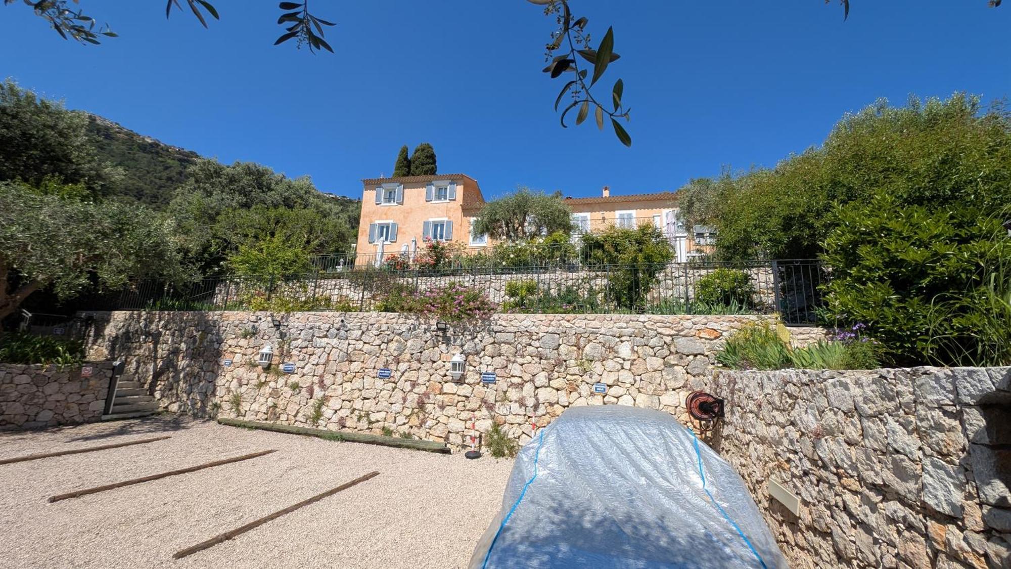 Le Mas D'Angeline, Vue Mer, Jardin Commun, Parking, Voiture Requise, 10 Min En Voiture De Monaco, Route Etroite, Pente Raide, Croisement Limite, Sea View, Shared Garden, Parking, Car Required, 10 Min Drive From Monaco, Narrow Steep Road, Limited Pass 보솔레이 외부 사진