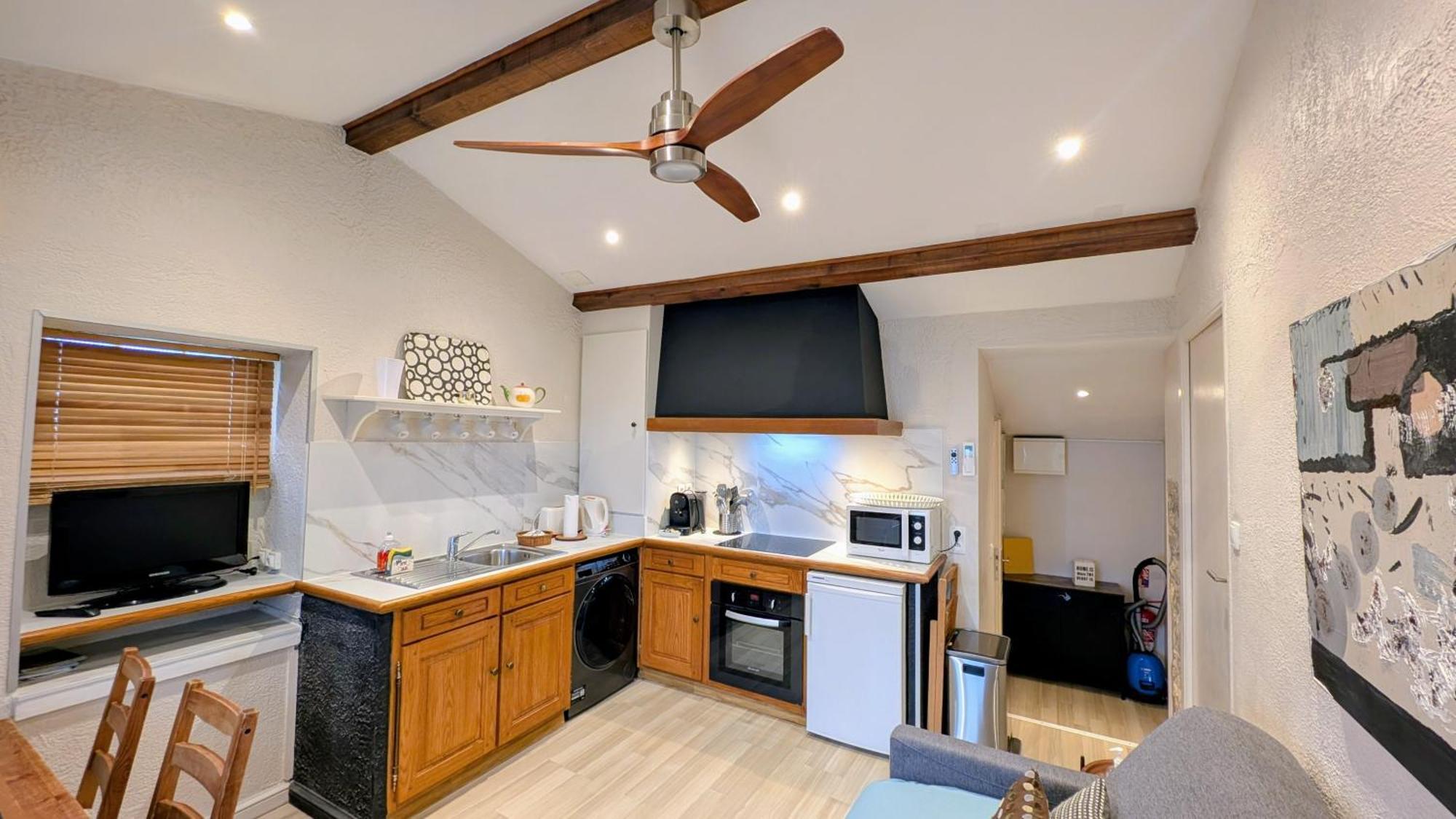 Le Mas D'Angeline, Vue Mer, Jardin Commun, Parking, Voiture Requise, 10 Min En Voiture De Monaco, Route Etroite, Pente Raide, Croisement Limite, Sea View, Shared Garden, Parking, Car Required, 10 Min Drive From Monaco, Narrow Steep Road, Limited Pass 보솔레이 외부 사진