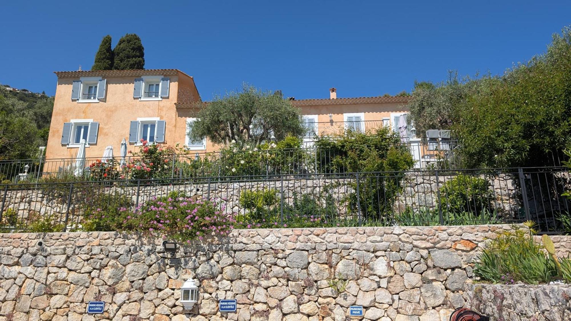 Le Mas D'Angeline, Vue Mer, Jardin Commun, Parking, Voiture Requise, 10 Min En Voiture De Monaco, Route Etroite, Pente Raide, Croisement Limite, Sea View, Shared Garden, Parking, Car Required, 10 Min Drive From Monaco, Narrow Steep Road, Limited Pass 보솔레이 외부 사진